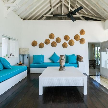 Villa Hally Bali Ungasan  Exterior photo