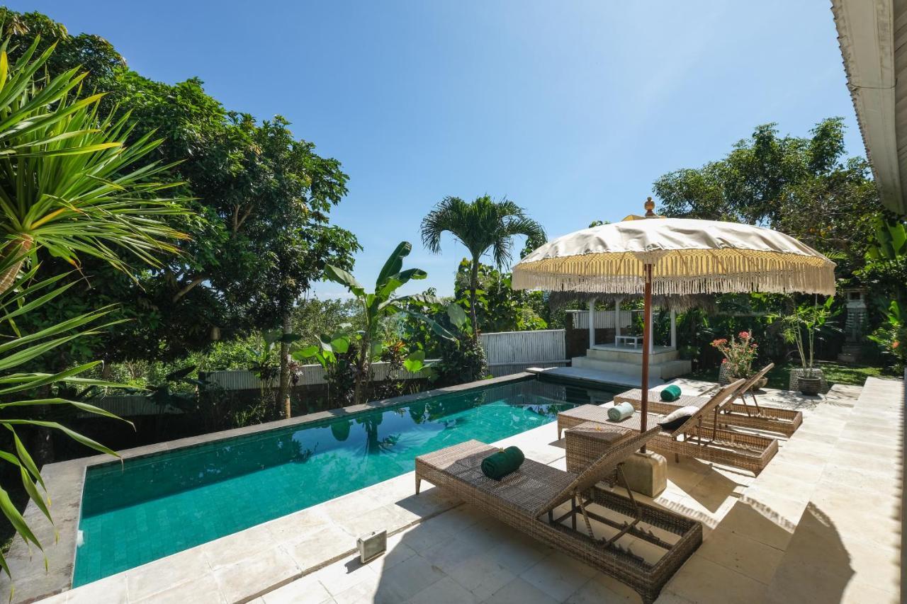 Villa Hally Bali Ungasan  Exterior photo