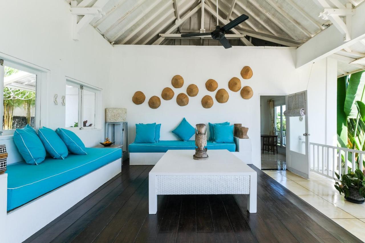 Villa Hally Bali Ungasan  Exterior photo