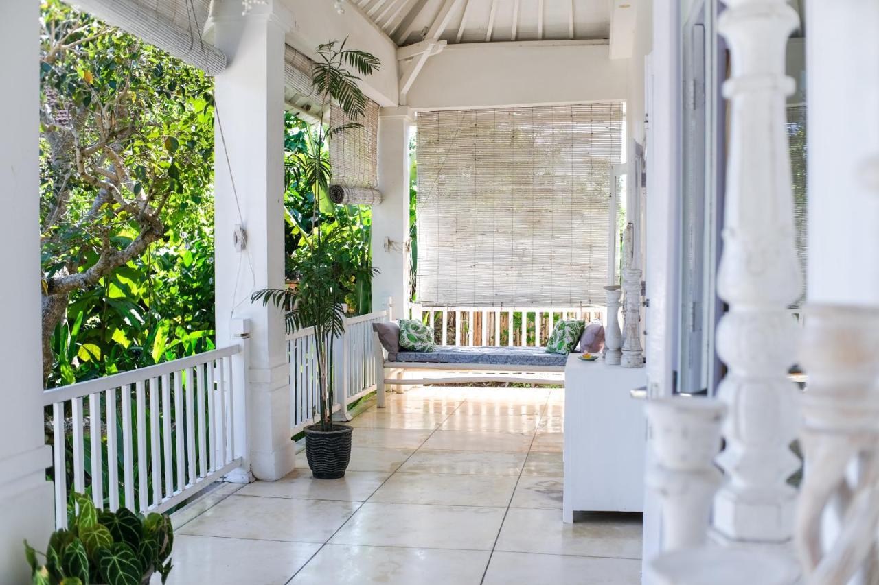Villa Hally Bali Ungasan  Exterior photo